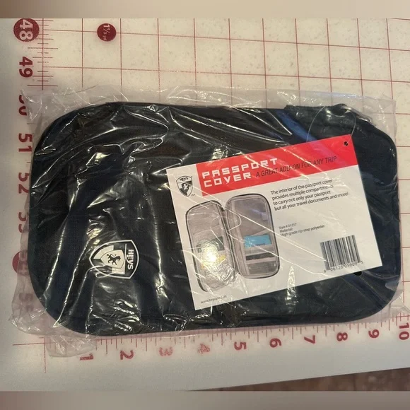 NWT Heys Travel Passport wallet & Cover Black - Picture 2 of 7